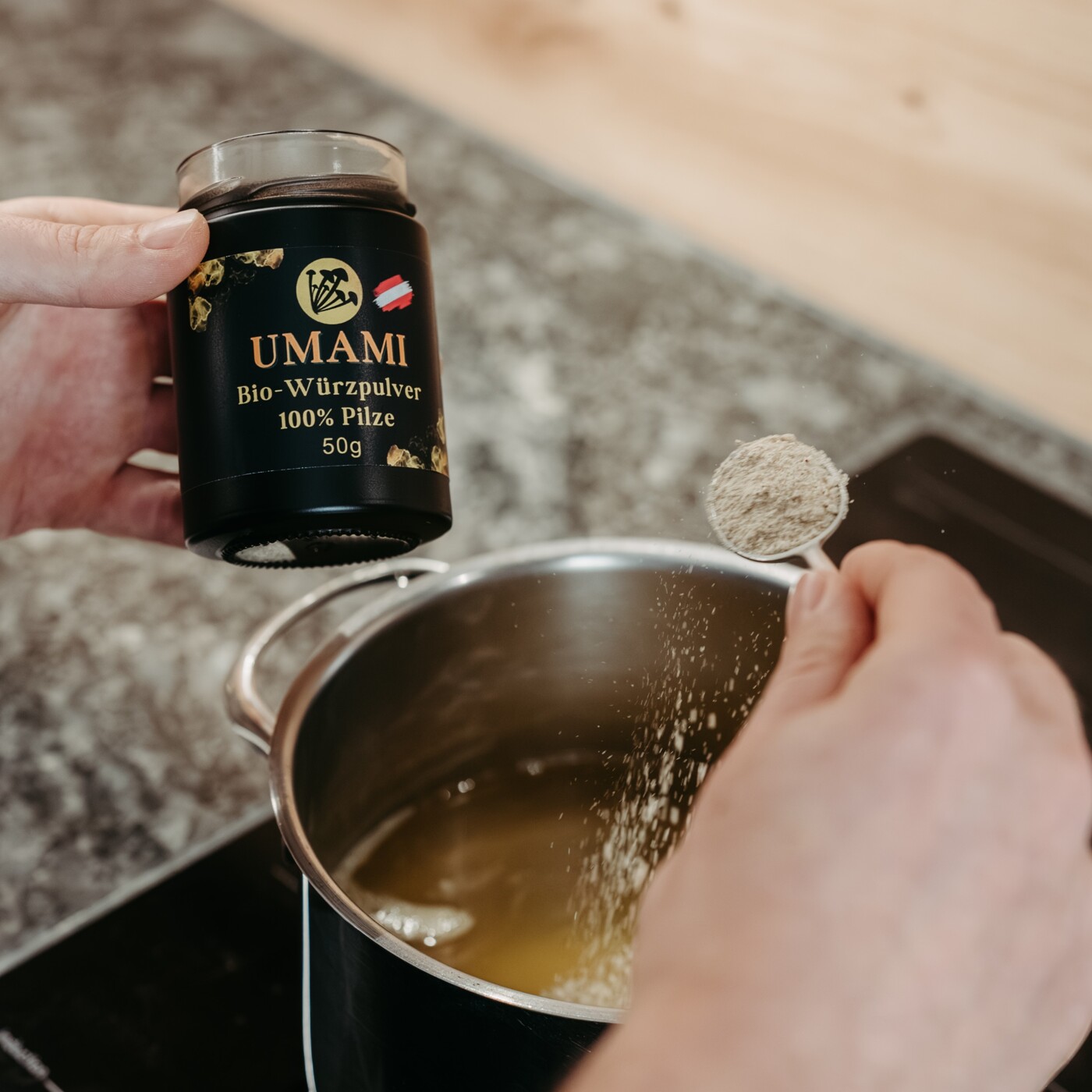 Umami quadrat.jpg