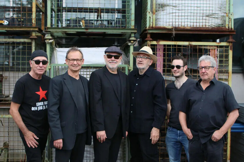 ROOSTER COMB BLUESBAND – THE SAVIOURS OF BLUES