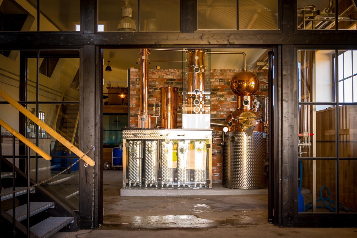 Führung mit kleinem Warehouse Tasting und anschließender Whisky-Verkostung in unserer Whisky Lounge