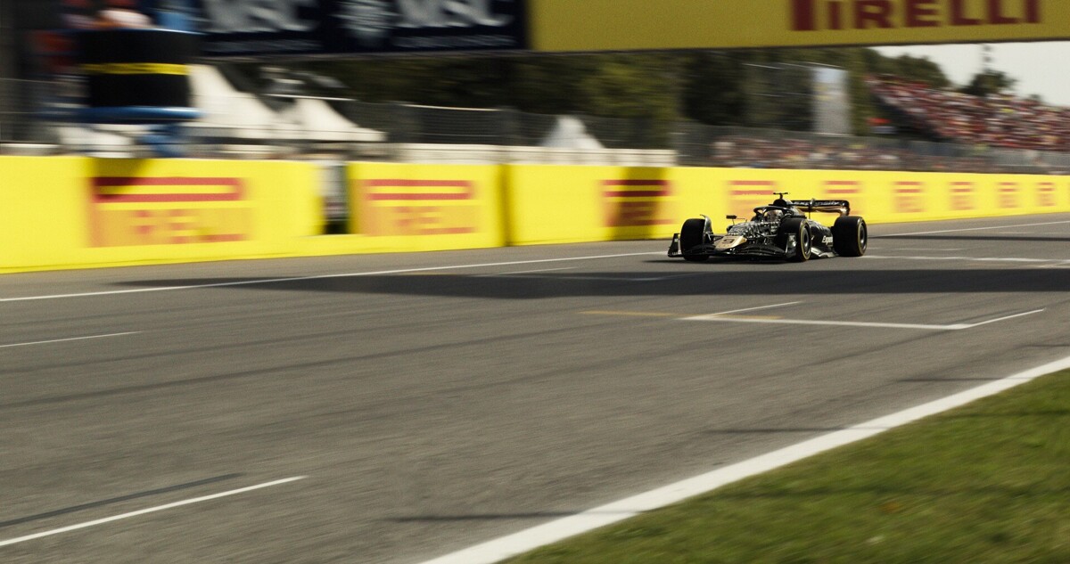F1