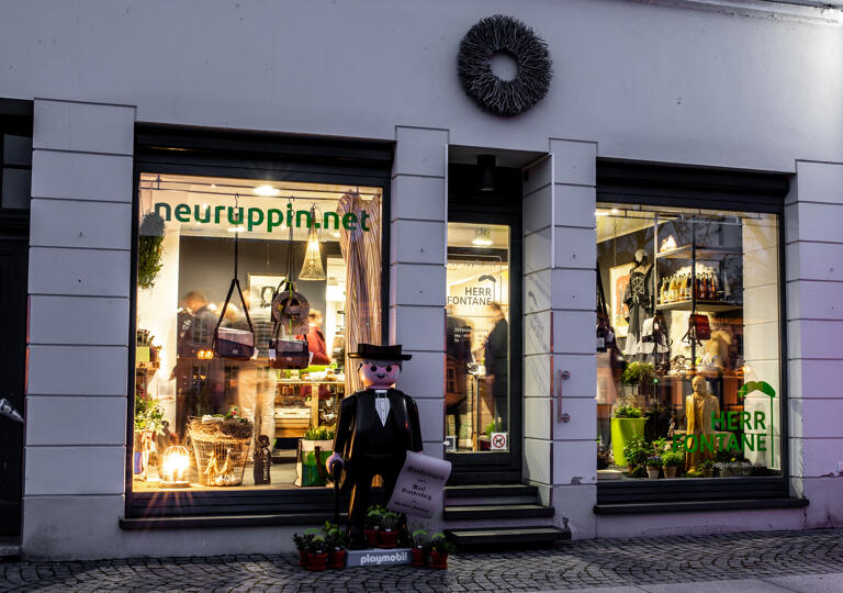 neuruppin.net "Herr Fontane" Neuruppin