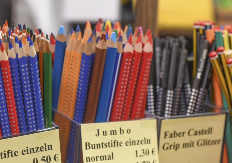 Bücher - Schreibwaren Jutta Hugo-Schnitzlohne ( Runkel) Wuppertal