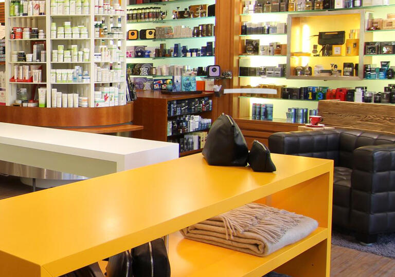 F.X. MILLER BEAUTY CONCEPT STORE Regensburg