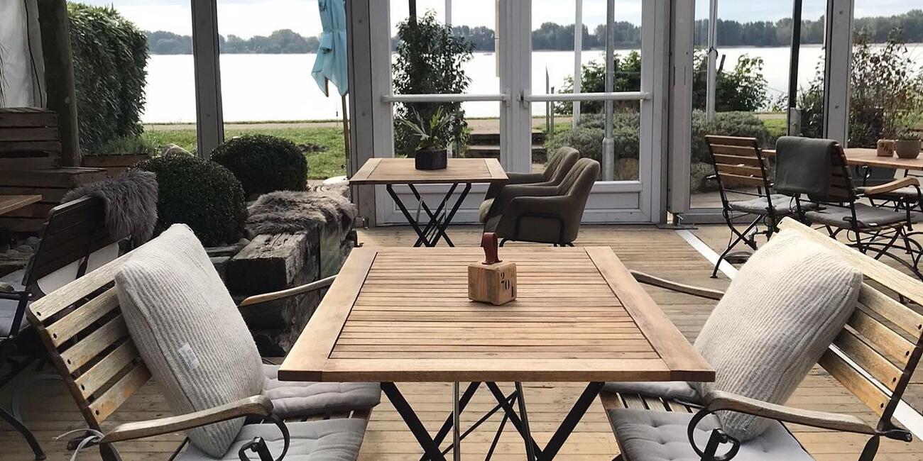 elbe1 Wedel Terrasse Winterzelt