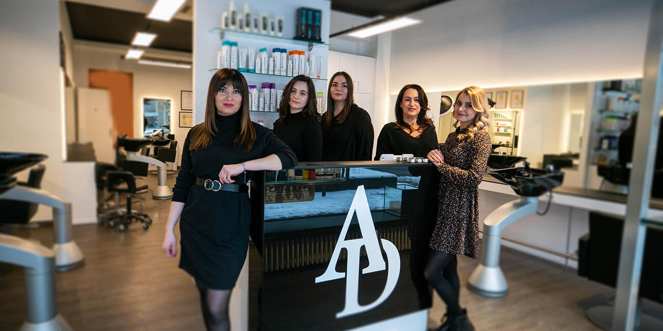 Ad Friseur & Kosmetik Wedel Team