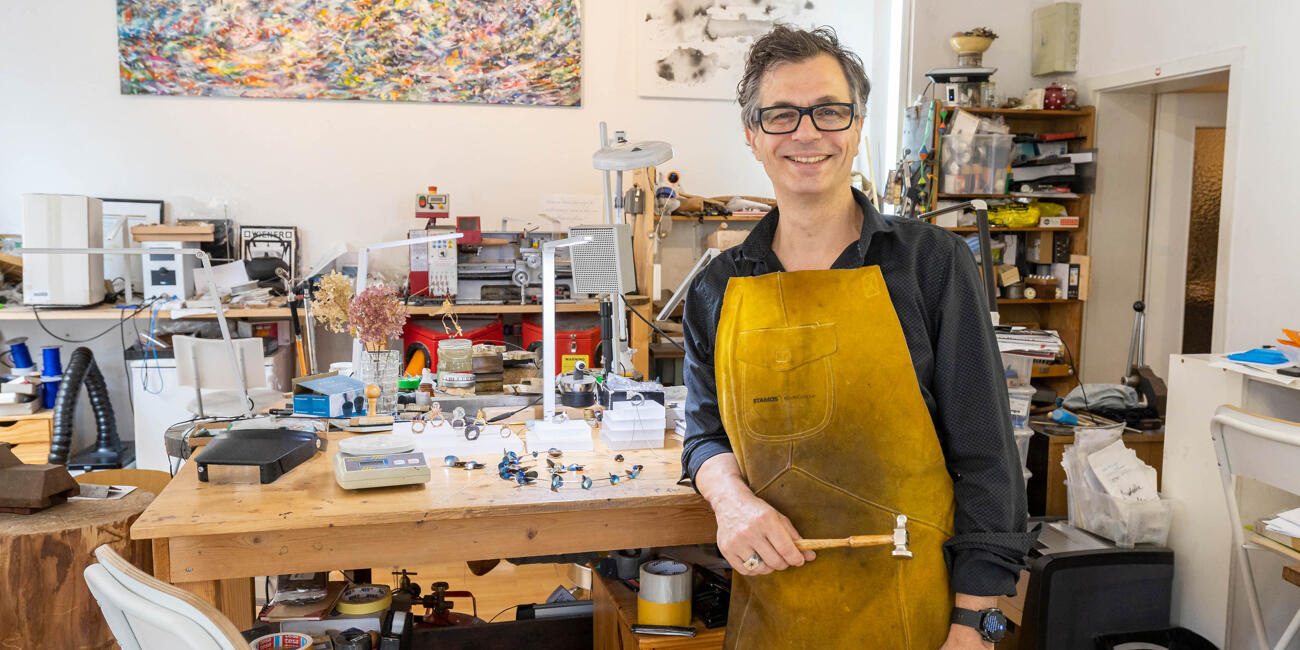 Schmuckatelier Gunther Graf Halle (Saale) Unikatschmuck Eheringe Trauringe Verlobungsringe Taufschmuck Konfirmationsschmuck Kommunionsschmuck Lebenswendeschmuck Fingerabdrücke