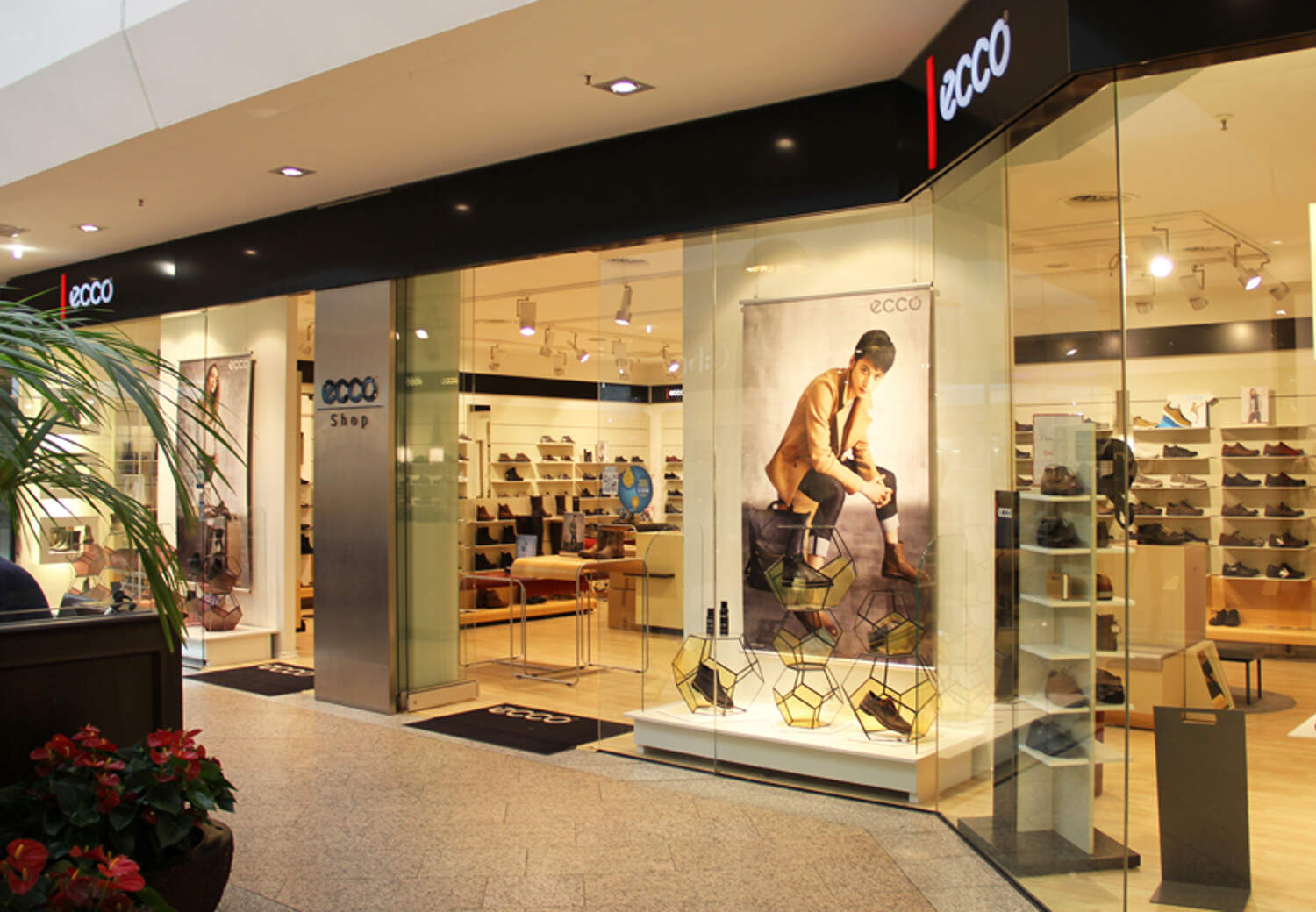 Ecco hamburg shop
