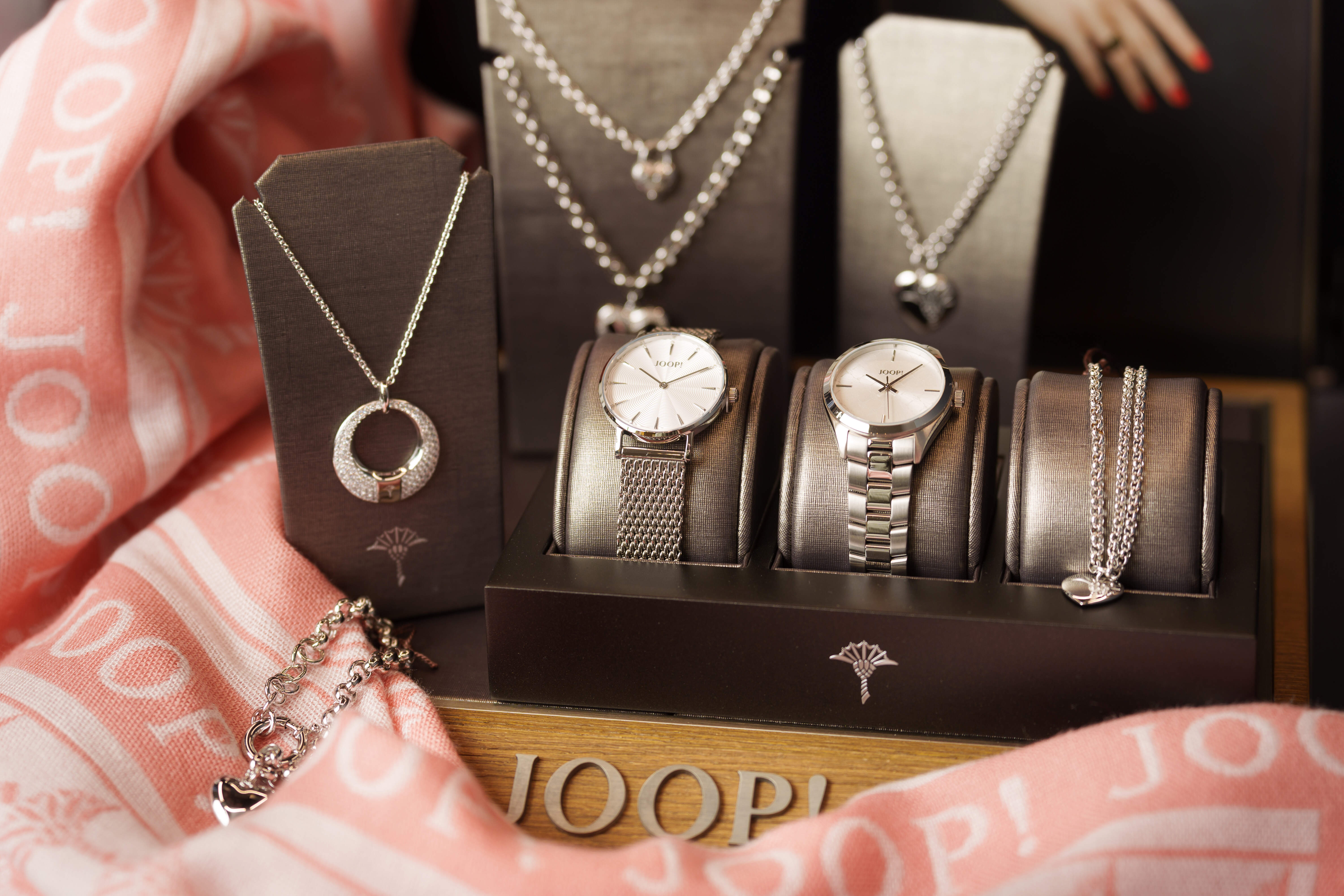 maneo-wohnen und schenken & maneo gourmet Bochum