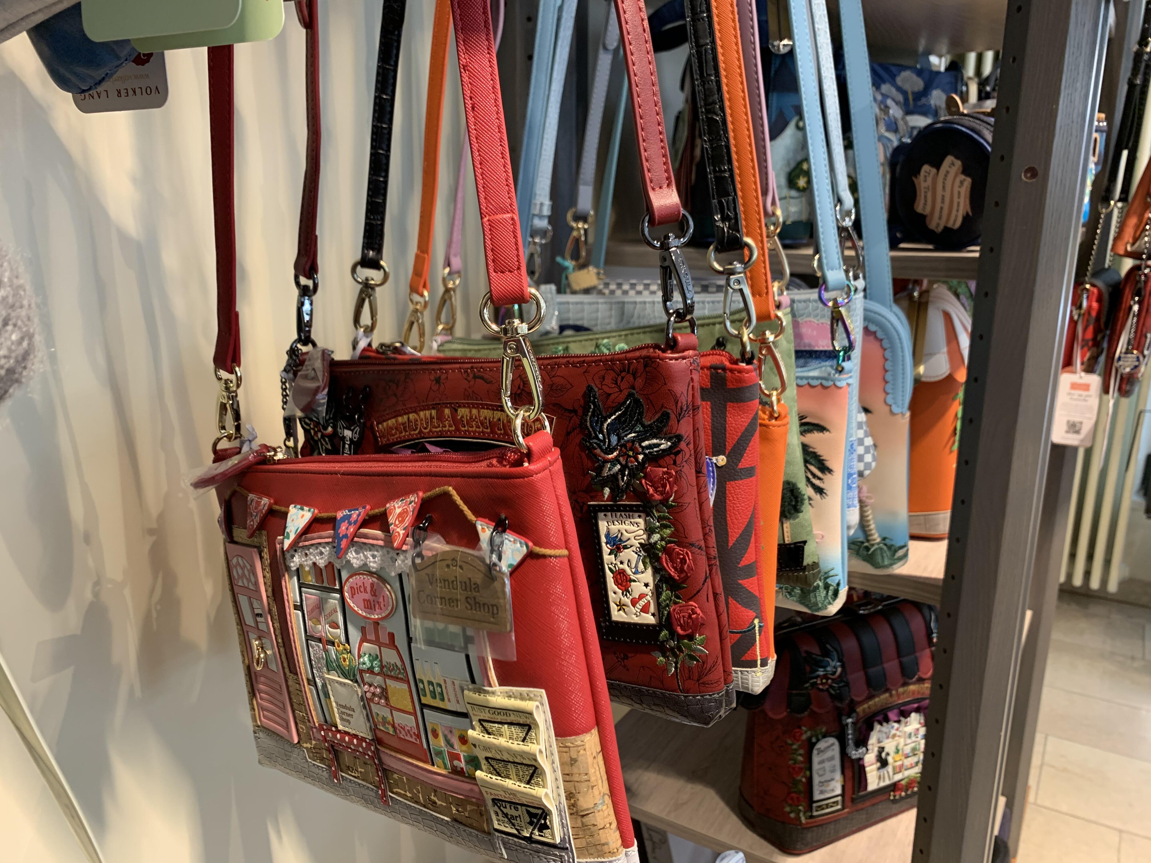 Vendula London Mini-Tasche 'Grace' – Sushi-Design, Veganes Leder, 18x24x10,5 Cm, Verstellbarer Gurt