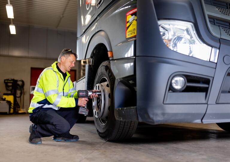 Spedition und Logistik Center NUSS Wörth