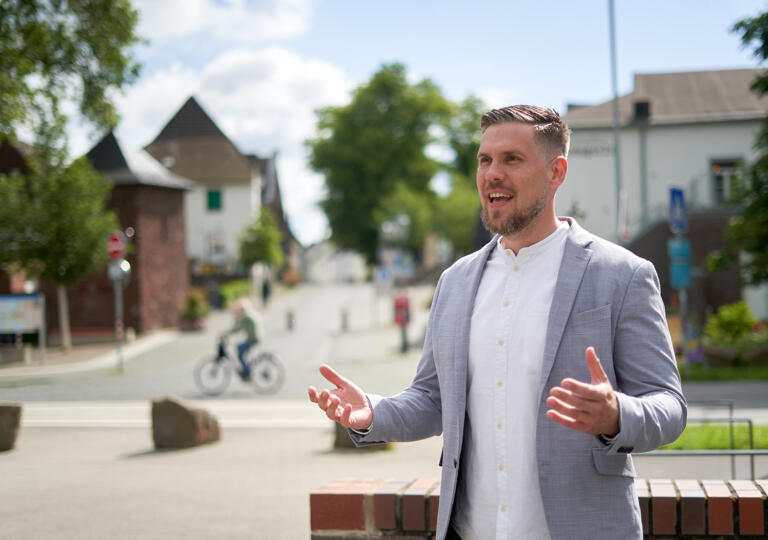 Andis Trauwelt Monheim