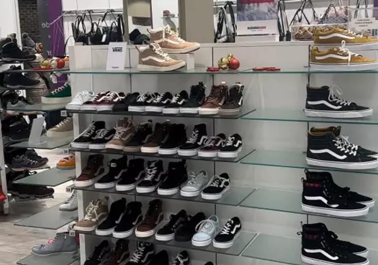 Schuh Bode Berlin - Das Schloss Berlin