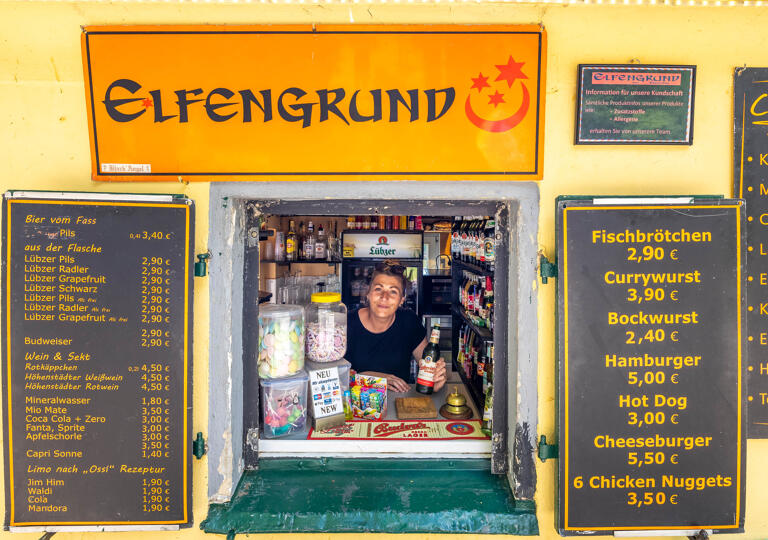 Elfengrund am Riveufer Halle (Saale)