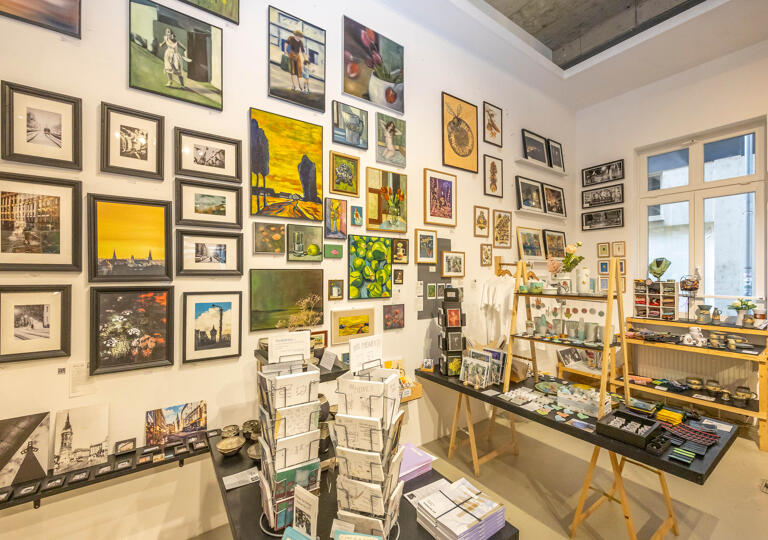 feingemacht Kunst & Design I Café Halle