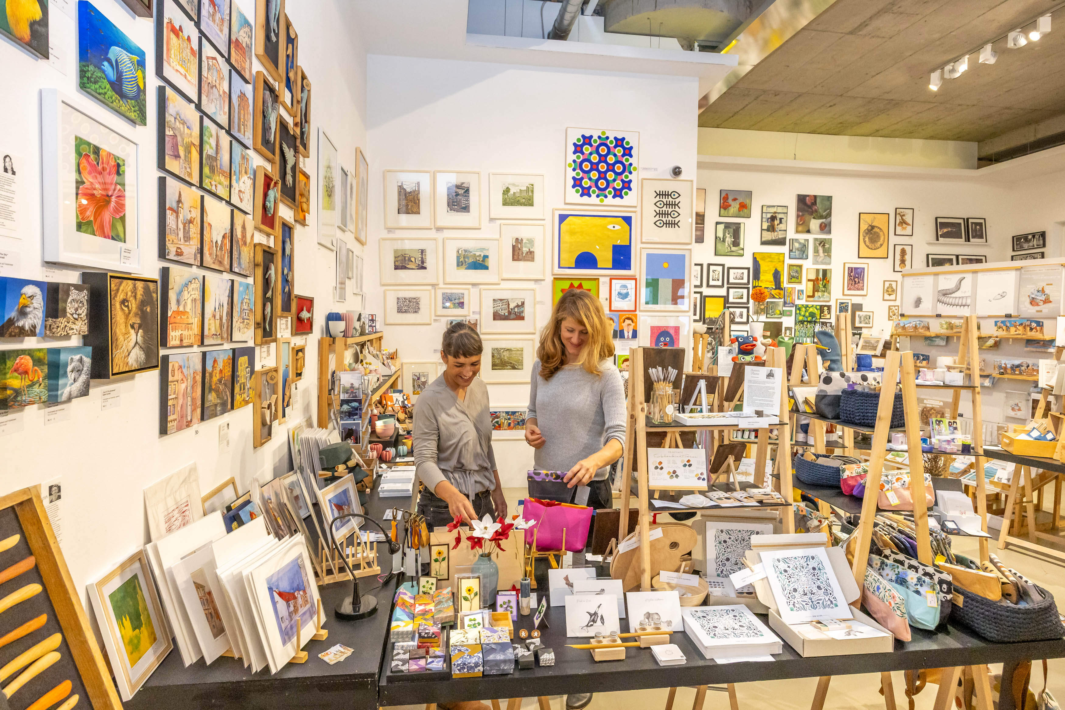feingemacht Kunst & Design I Café Halle