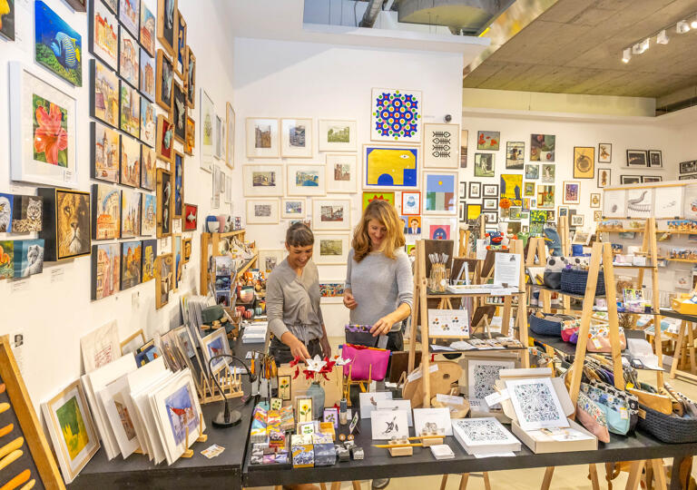 feingemacht Kunst & Design I Café Halle