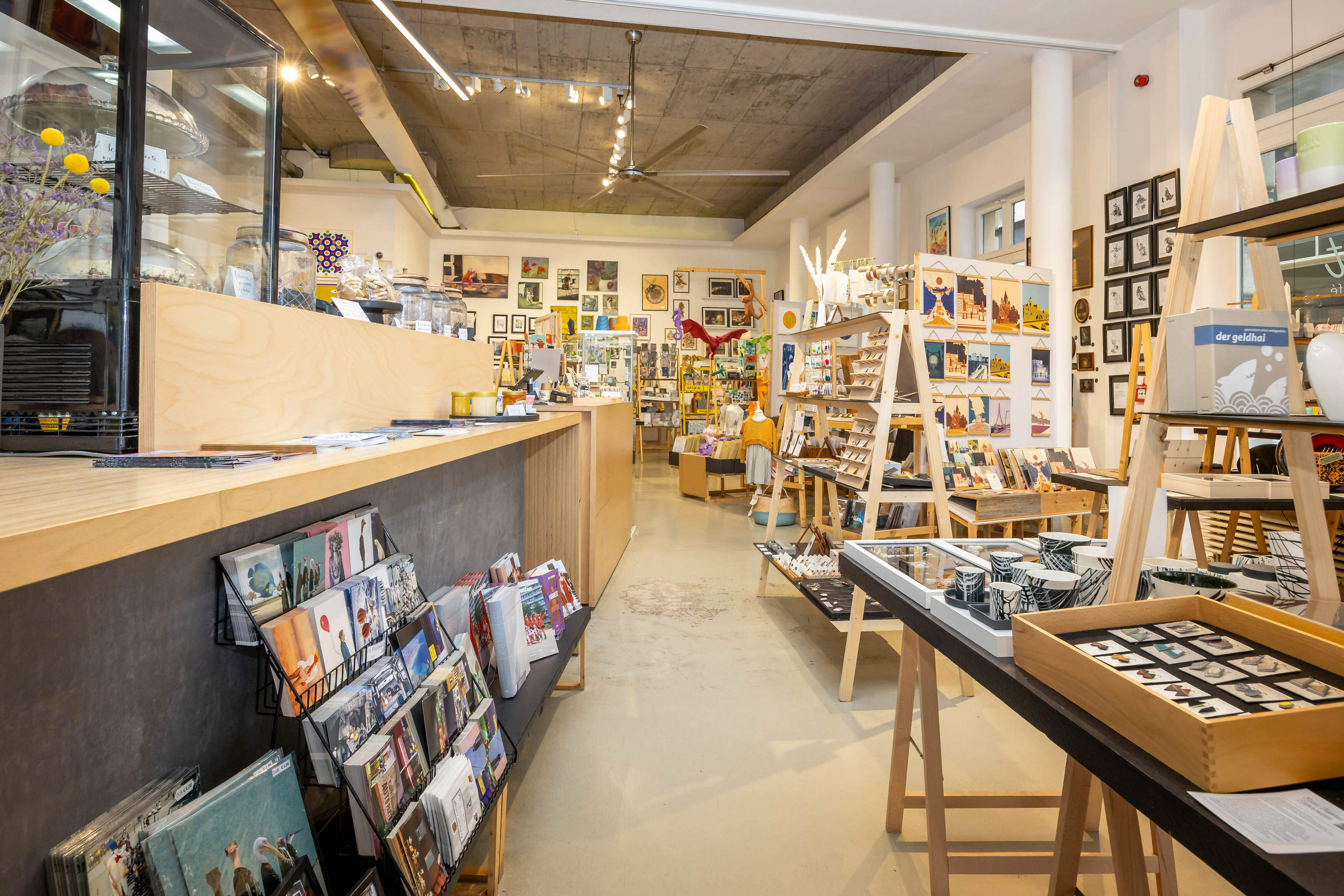 feingemacht Kunst & Design I Café Halle