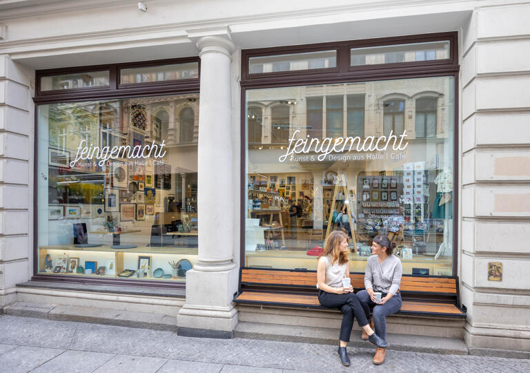 feingemacht Kunst & Design I Café Halle