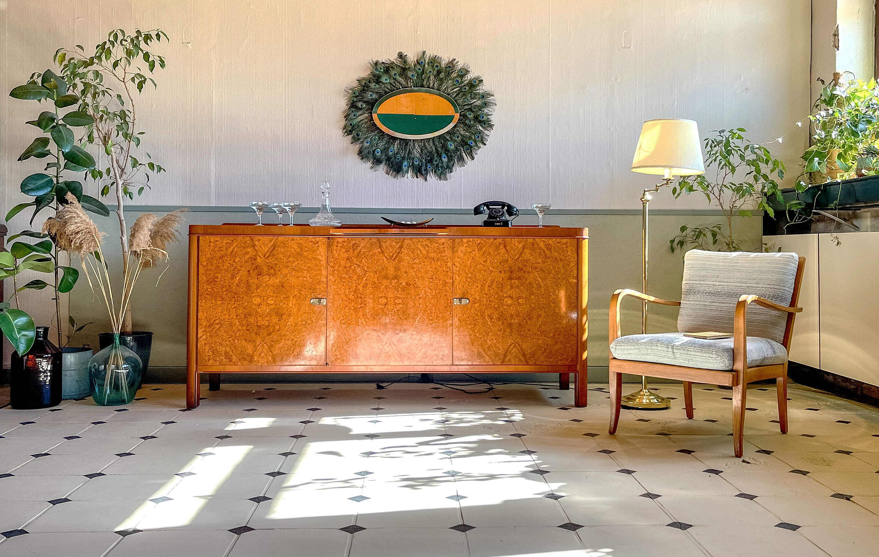 Petite Fantastic - Vintage Interior Halle