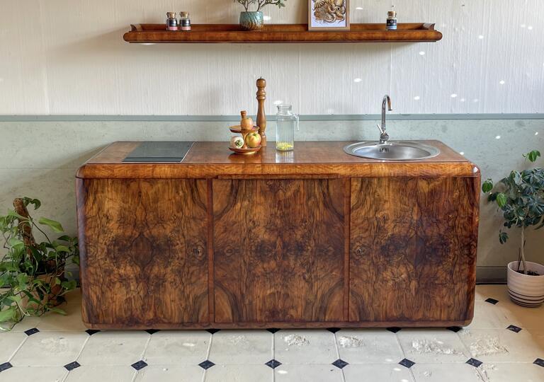 Petite Fantastic - Vintage Interior Halle