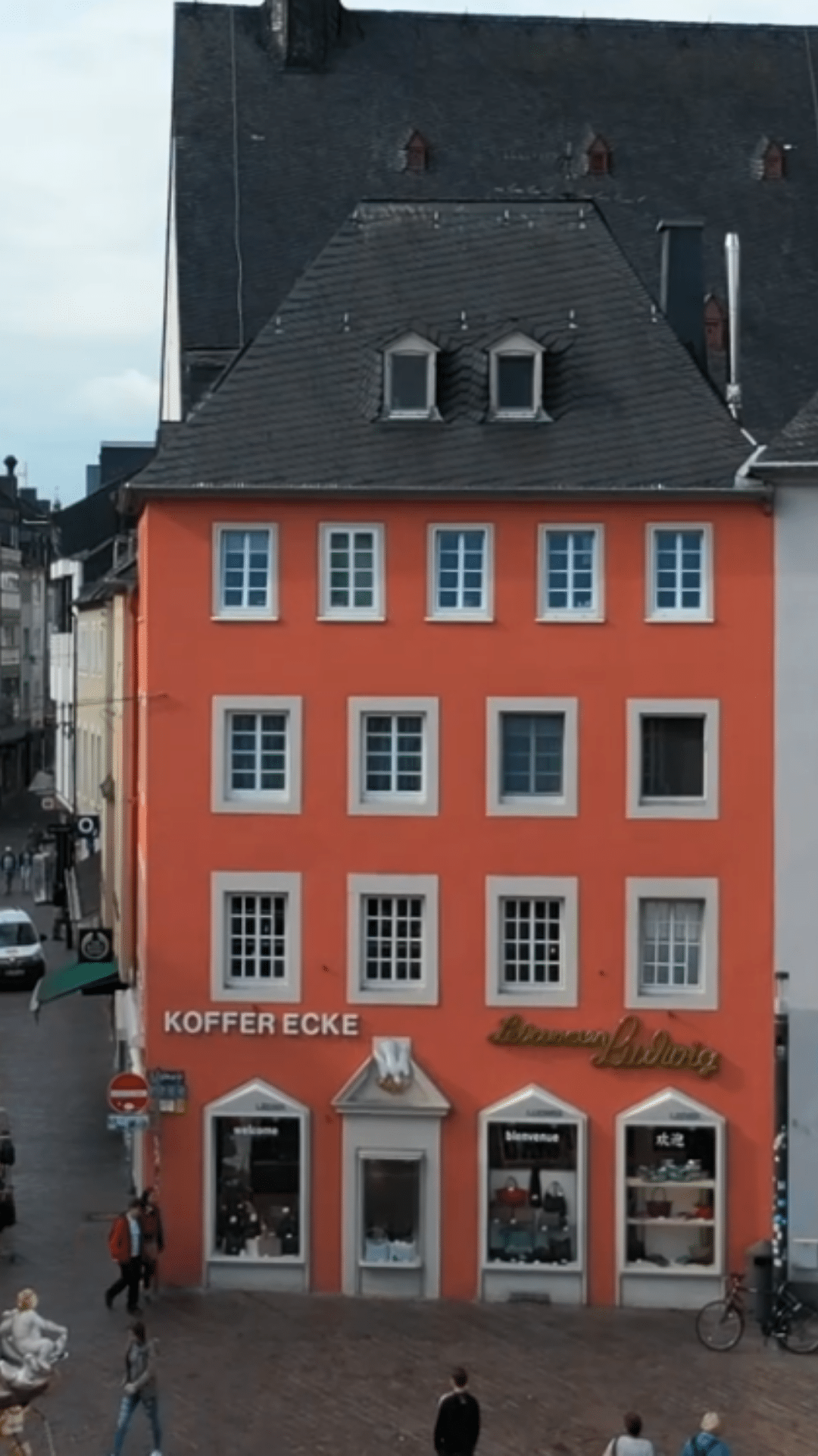 Design ohne Titel.png