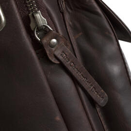 Business-Crossover Business-Crossover The Chesterfield Brand