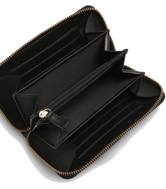 b12795f7f64ae49468eea9acc55e61  