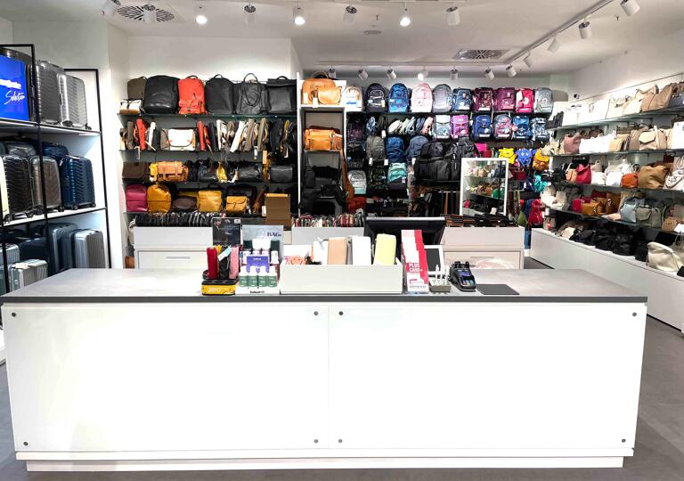 KOFFER-ECKE im Breuningerland Ludwigsburg