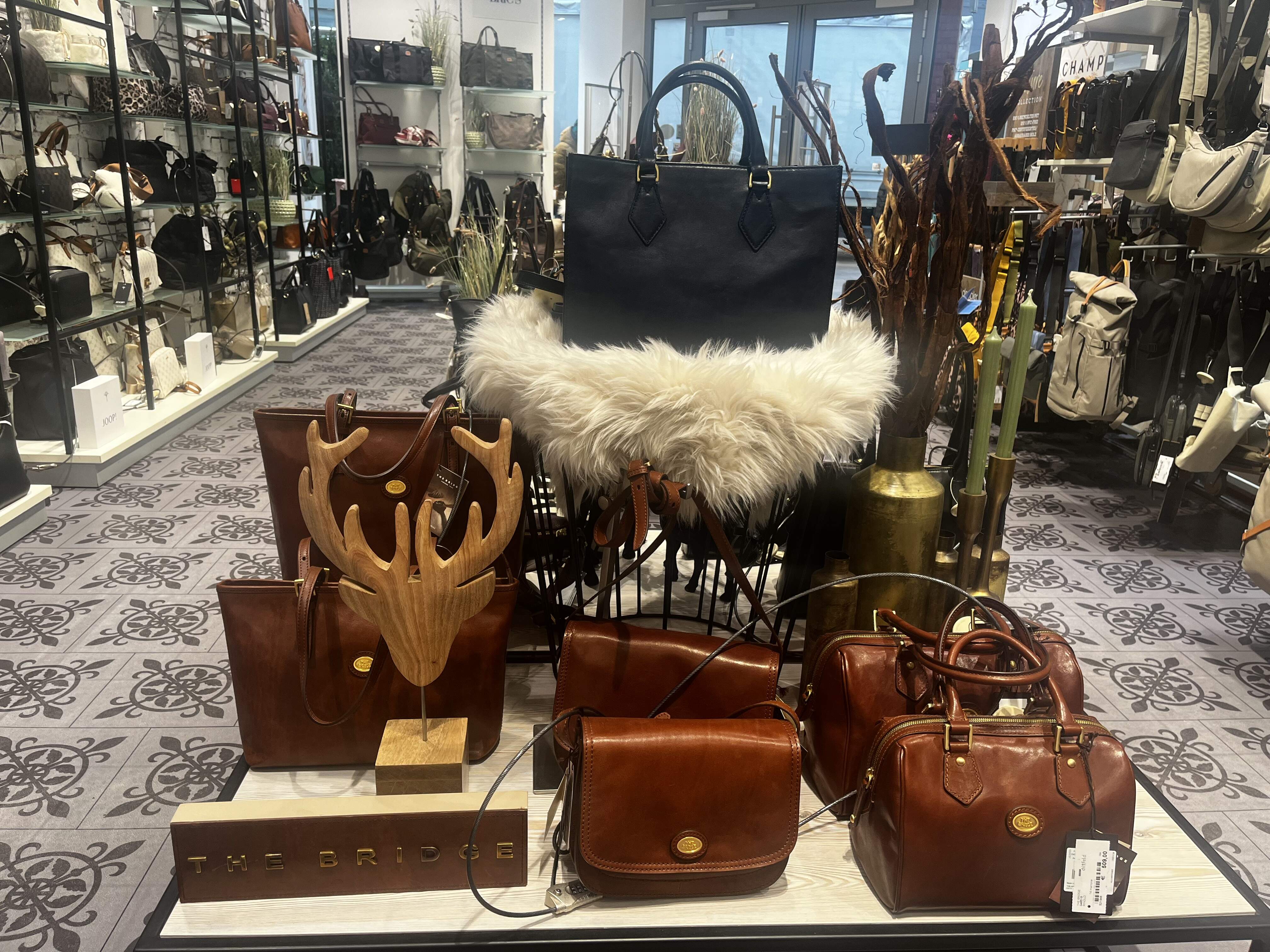 Leder Dittfeld Bremen