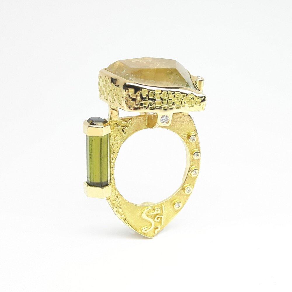 "gate of south", statement ring by guest designer Christian Rauch. 18kt yellow gold, tricolor tourmaline, tourmaline crystal and flawless diamonds. One of a kind.