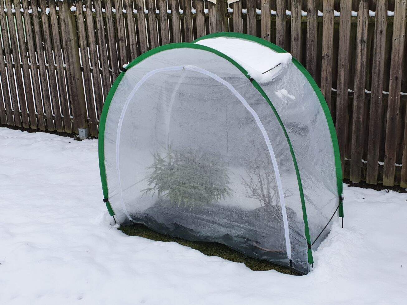 kaufhof zelt HDT BASE-X Zelt, Modell 305 Shelter Promotion Size:200x200x200cm Schlafsack mit Fuß von