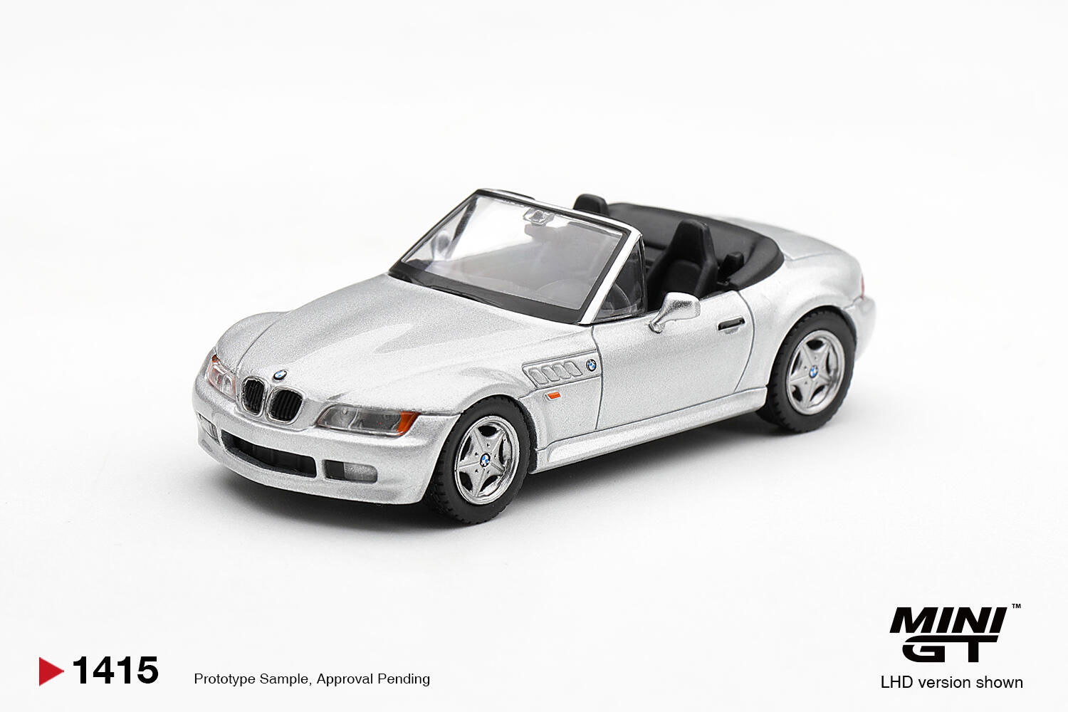 [Pre-order] Mini GT - BMW Z3 - Titanium Silver - #MGT01415-L - 1:64 scale