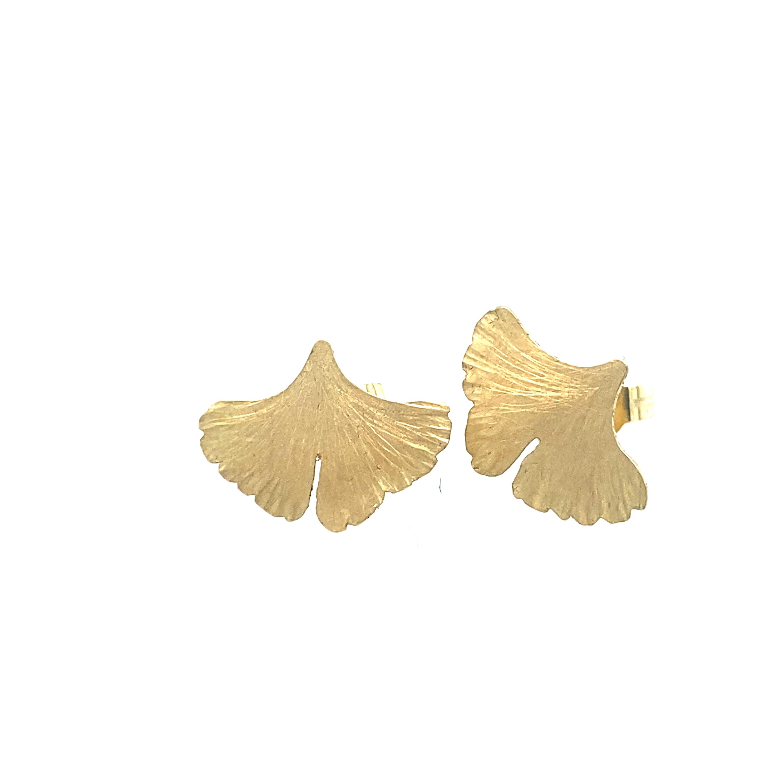 Gingko earrings in 18 ct 750/- yellow gold / Nancy Fis Jewellery (copy)