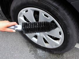 Vehicle Parts & Accessories APA
