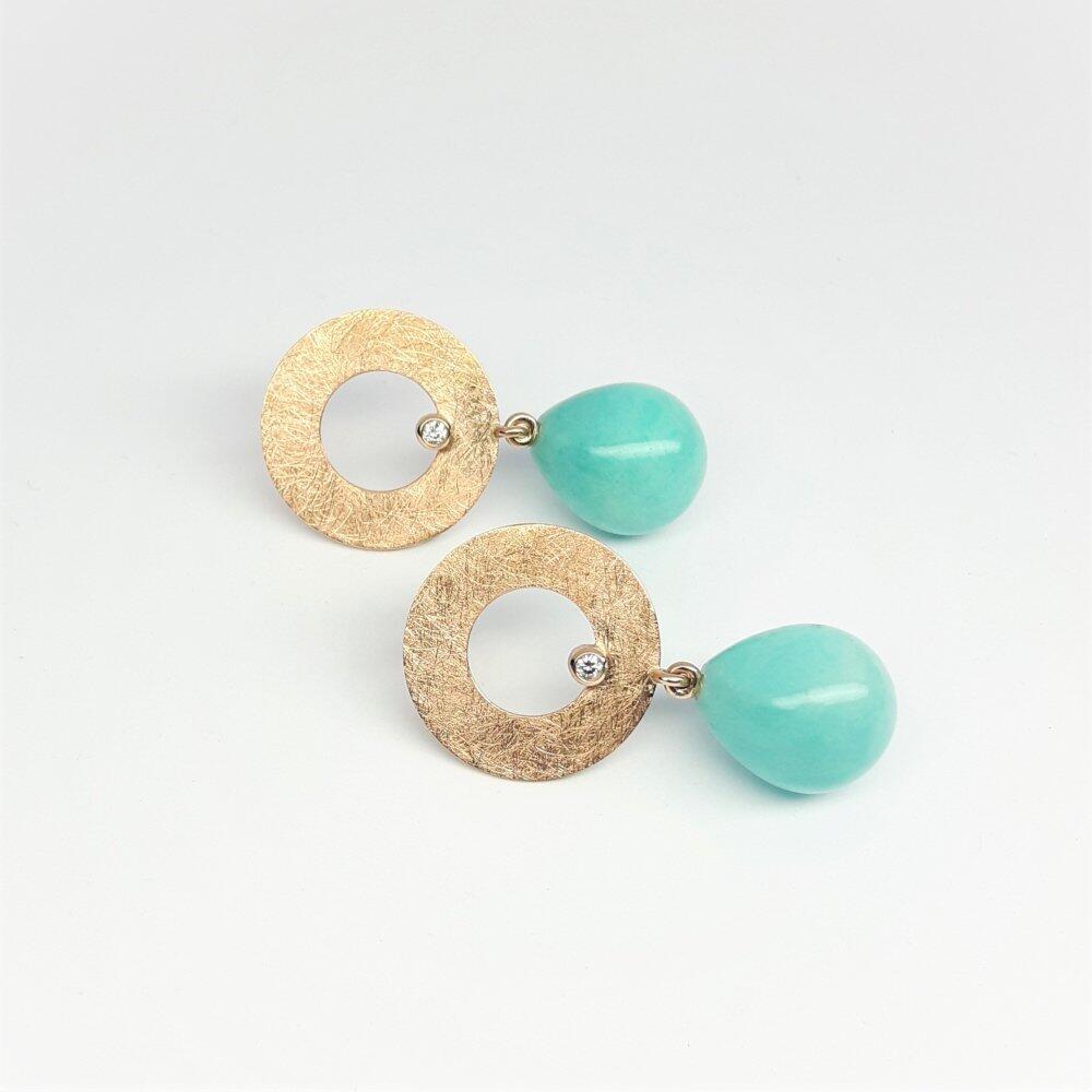 Earrings made of 18kt rose gold, amazonite pampels and diamonds. Unique piece.