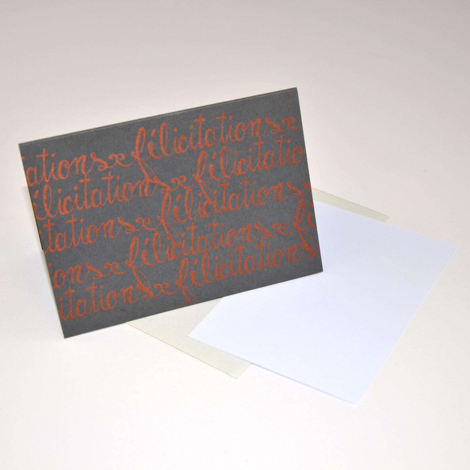 Greeting card "Félicitations", hand printed, in metallic font, with envelope