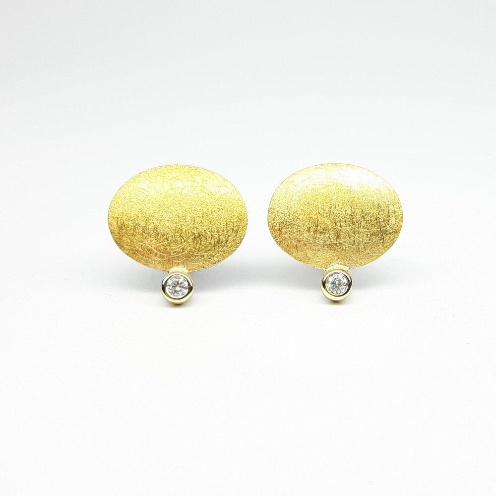 Boucles d'oreilles en argent 925/-, or fin, or jaune 18kt et brillants.