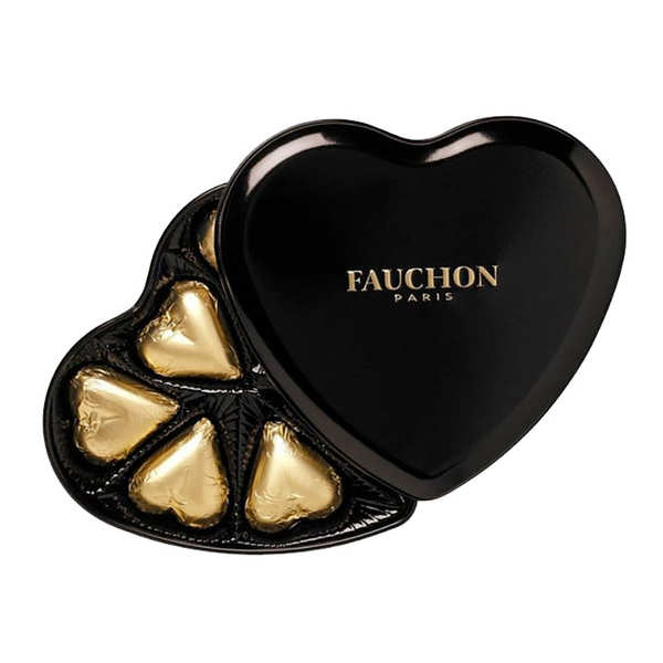 Heart-shaped box of 7 dark chocolates