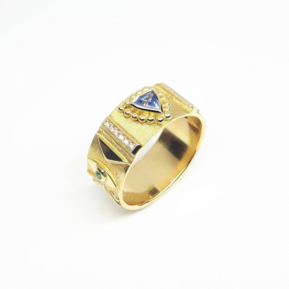 "poseidon's power", Statement-Ring von Gastdesigner Christian Rauch. 18kt Gelbgold, Saphire und lupenreine Diamanten. Unikat.