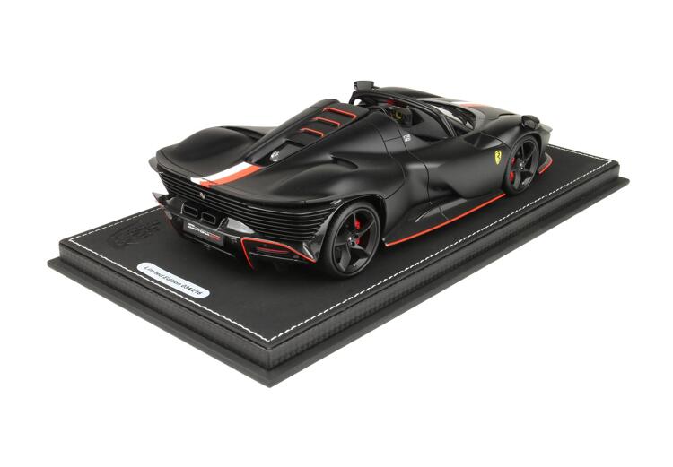 Ferrari Daytona SP3 Serie Icona Charles Leclerc (toit fermé) Voiture 1:18 BBR P18224CL Ferrari Daytona SP3 Serie Icona Charles Leclerc (toit fermé) Voiture 1:18 BBR P18224CL
