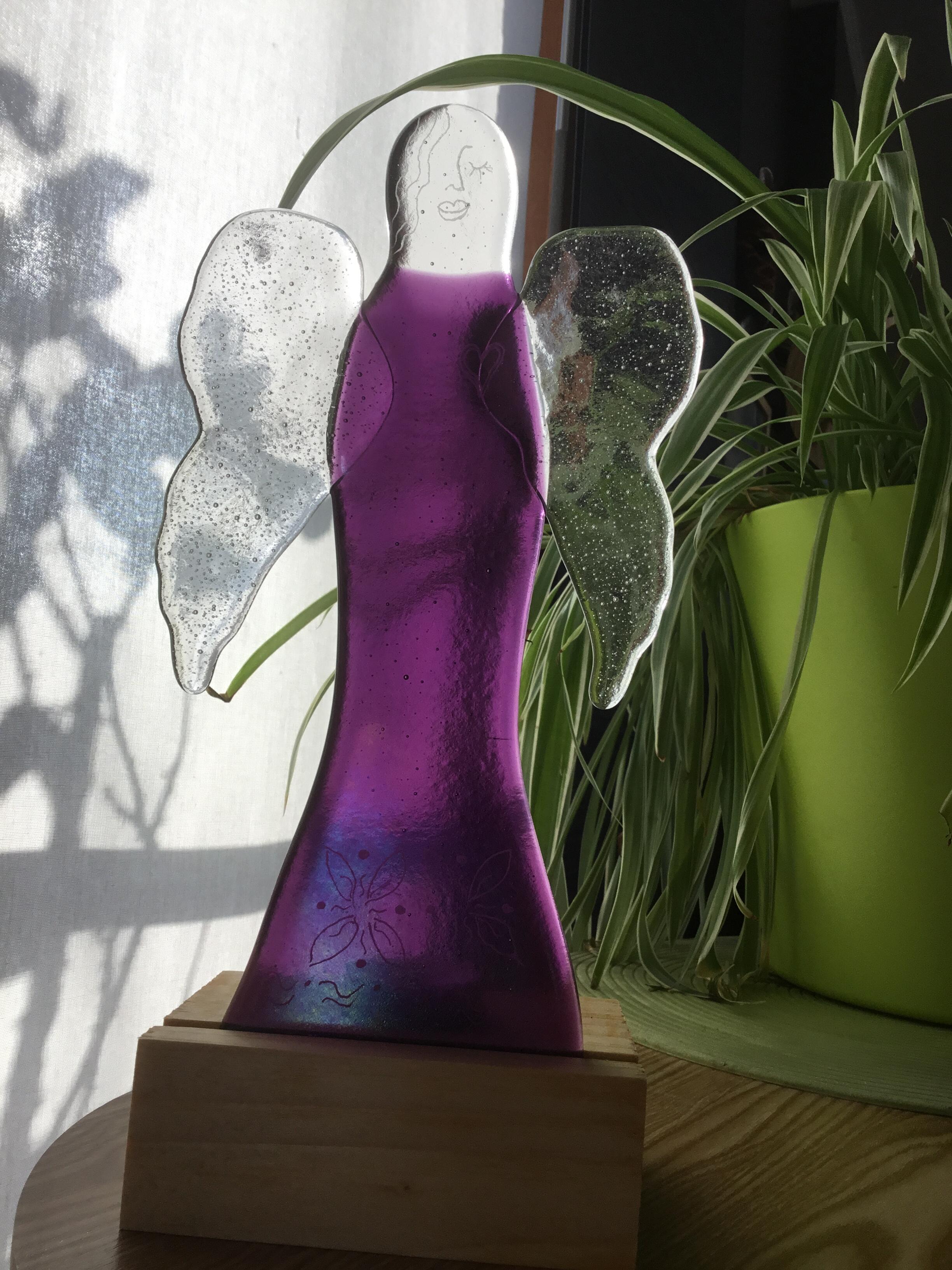 Ange en verre avec gravures, bougie à chauffe-plat, fait main, pièce unique 