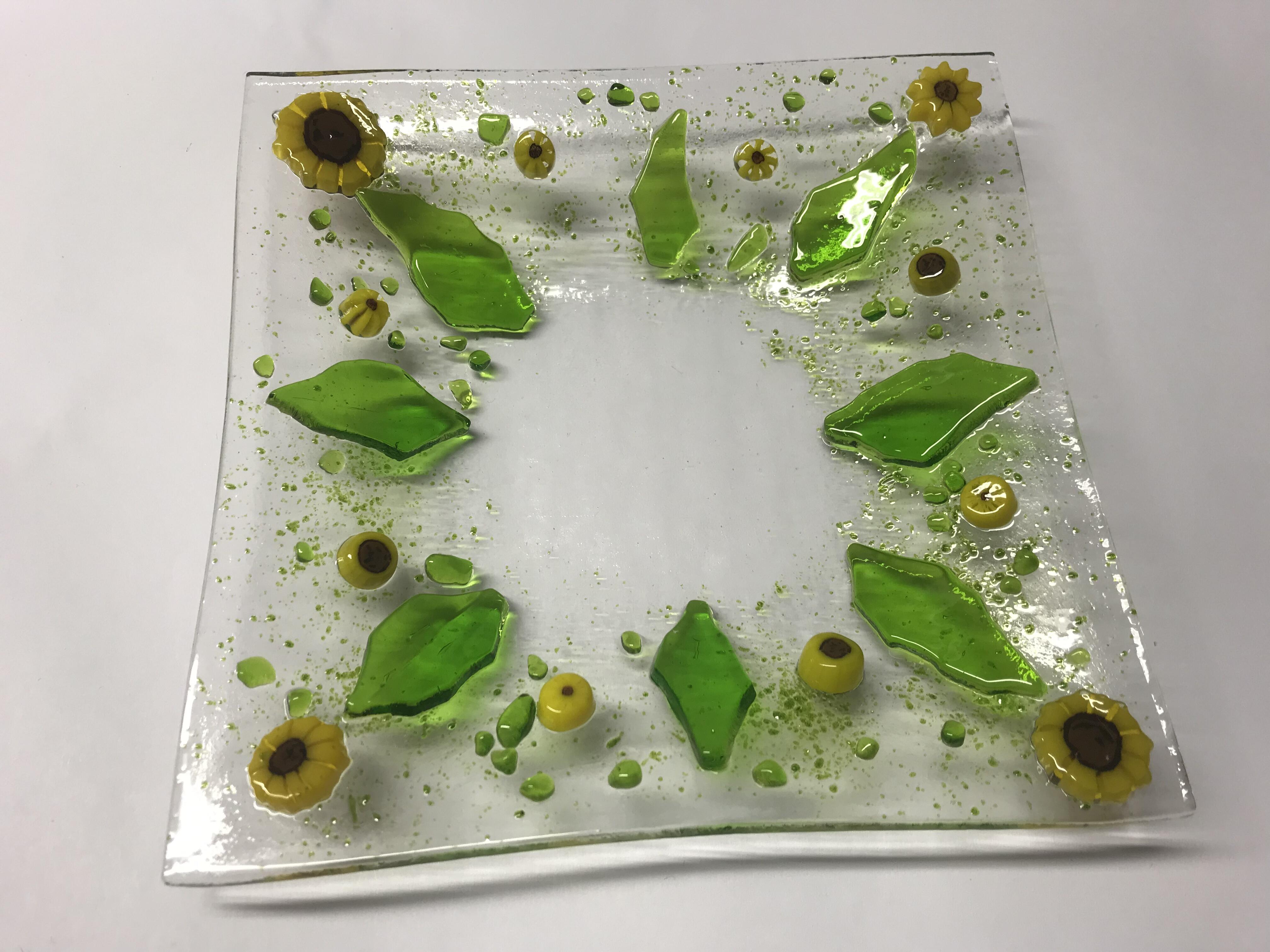 Belle assiette en verre avec motif de tournesol, faite à la main 
