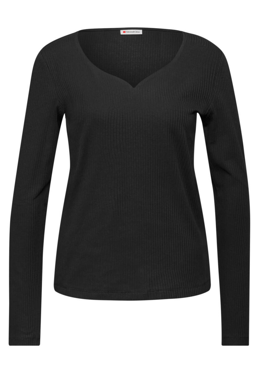 Shirt with a heart-shaped neckline