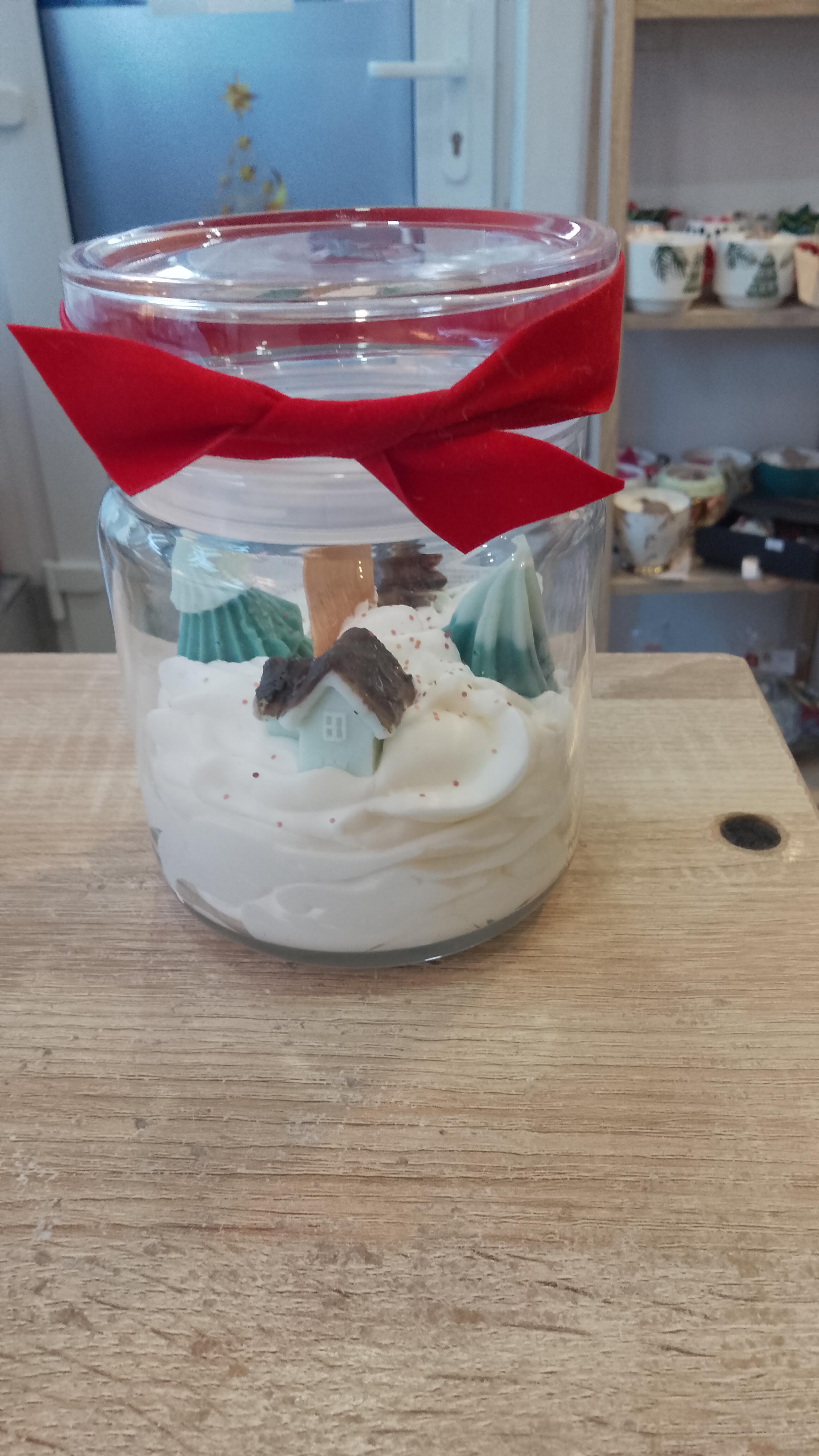 Green Pine Scented Candle 300 g