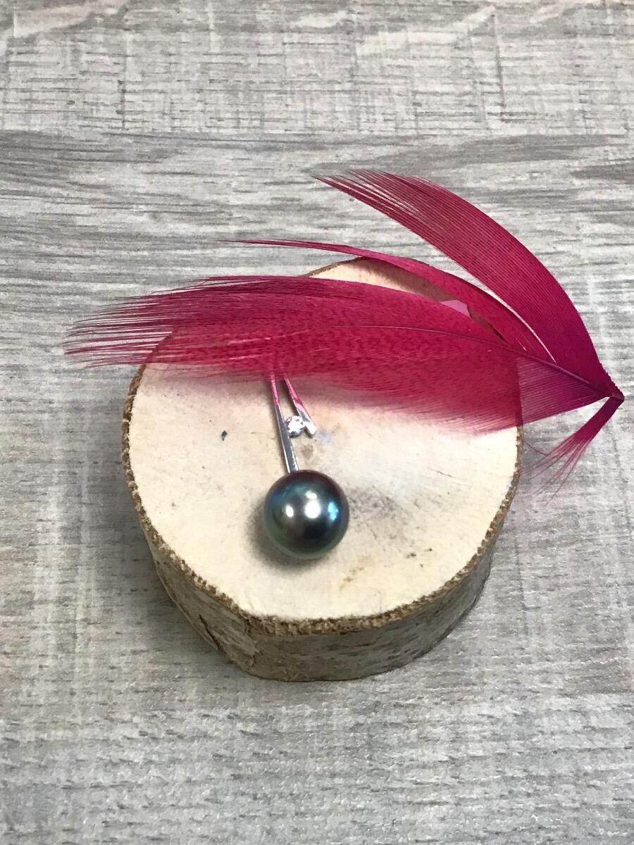 18k white gold pendant with Tahitian pearl and 0.05 ct natural diamond