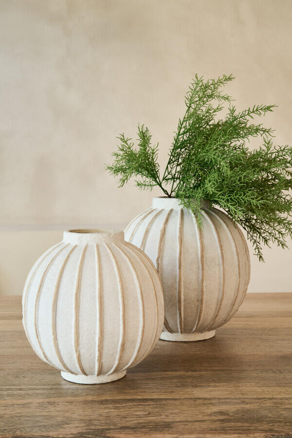 Terracotta striped ball vase - off-white / beige - available in two sizes - 63290 63289 006 007 Large (63290)