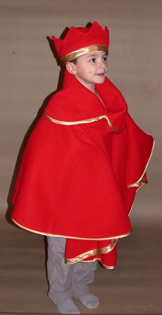 Red fleece cape and crown cap