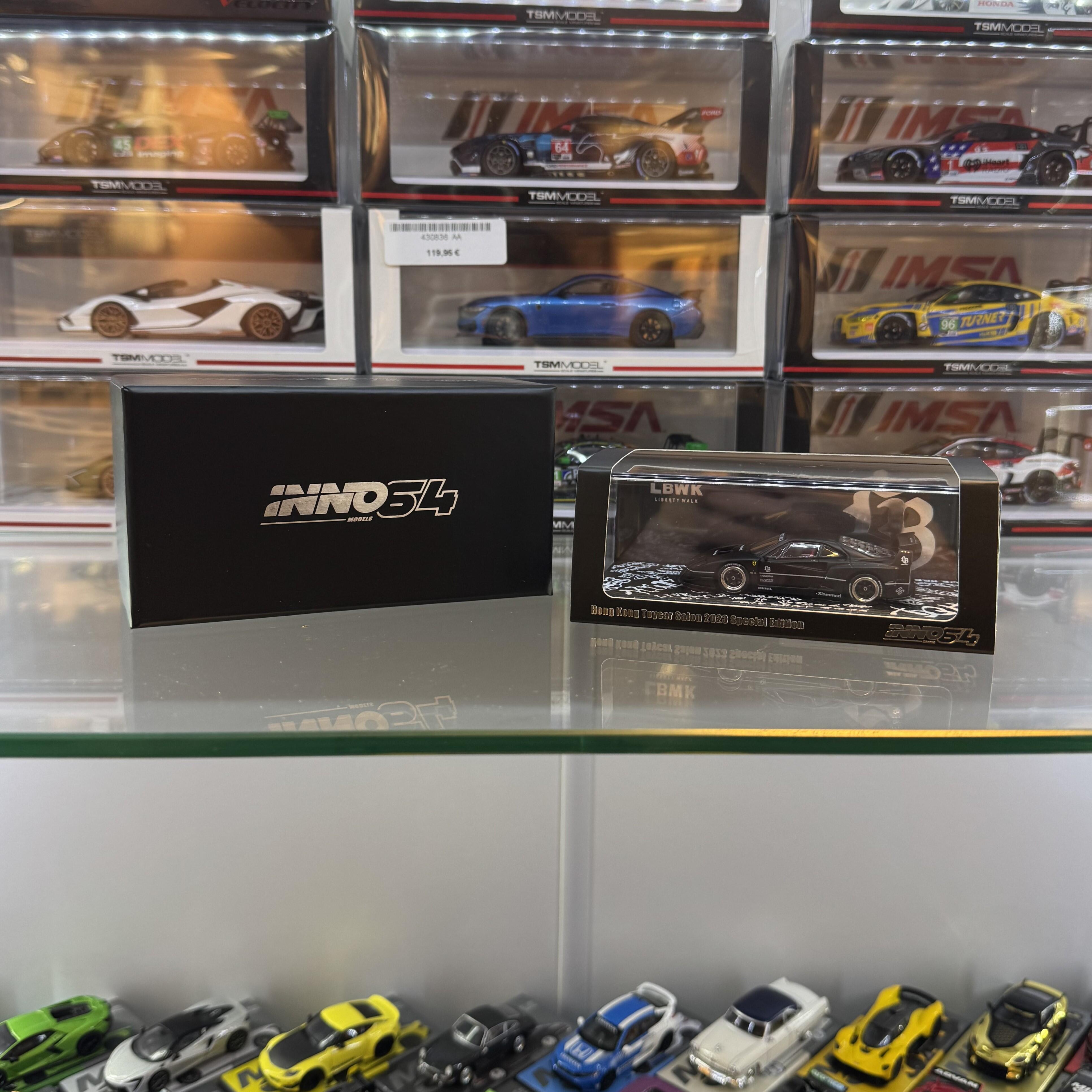 INNO64 - #IN64-LBWKF40-HKTS23 - LBWK (F40) - Noir mat - Salon des voitures miniatures de Hong Kong 2023 - Édition spéciale - 1/64