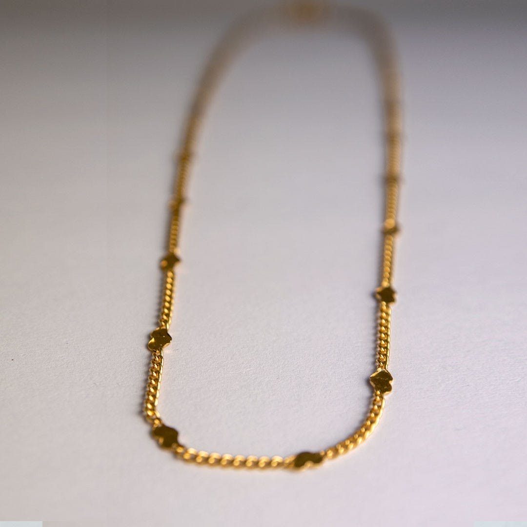 chaîne coeur collier