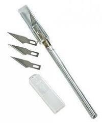 Cutter et scalpel pour loisirs créatifs